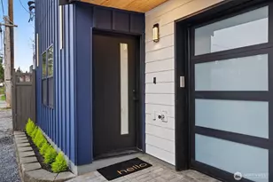 3011 SW Henderson St, Seattle, WA 98126 - Photo 3