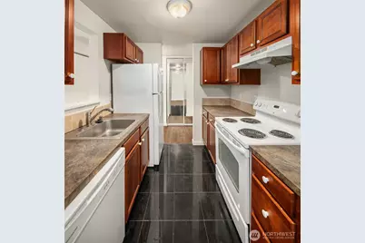 4501 Grandview Drive W #T-105, University Place, WA 98466 - Photo 5