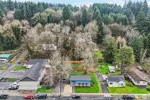 810 SE 1st St, Winlock, WA 98596 - Photo 17