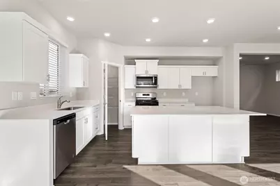 289 Cremini Loop SE #31, Lacey, WA 98513 - Photo 5