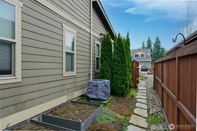 10763 Armada Avenue NW, Silverdale, WA 98383 - Photo 9