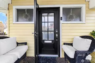 2201 Rockefeller Ave, Everett, WA 98201 - Photo 3