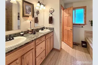 1028 Circle Drive, Camano Island, WA 98282 - Photo 19