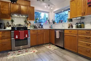 291 E Midway, Shelton, WA 98584 - Photo 5