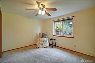 2931 SE Camano Dr, Camano Island, WA 98282 - Photo 19