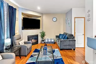 209 NE Miramar Cir, Bremerton, WA 98311 - Photo 5