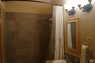 40 E Seahawks Way, Belfair, WA 98528 - Photo 21