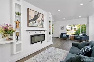 4902 241st St SW, Lake Forest Park, WA 98043 - Photo 9