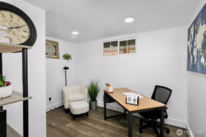 4902 241st Street SW, Lake Forest Park, WA 98043 - Photo 25