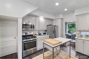 641 NW 175th St, Shoreline, WA 98177 - Photo 11