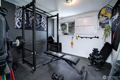 13027 40th Avenue S, Tukwila, WA 98168 - Photo 23