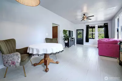 13027 40th Avenue S, Tukwila, WA 98168 - Photo 9