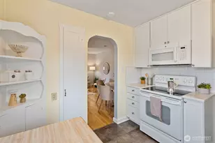 1027 S Rochester St, Tacoma, WA 98465 - Photo 13