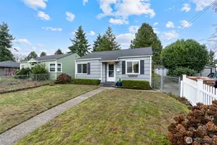 1027 S Rochester St, Tacoma, WA 98465 - Photo 3