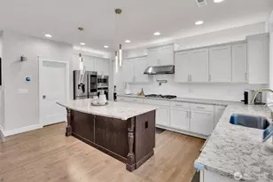 1404 241st Pl SE, Bothell, WA 98021 - Photo 11