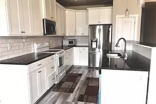 1120 E Mt. Adams St, Othello, WA 99344 - Photo 9