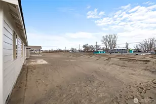 221 Lessor Loop, Moses Lake, WA 98837 - Photo 25
