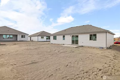 215 Lessor Loop, Moses Lake, WA 98837 - Photo 23