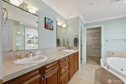 658 Glen Street #302, Edmonds, WA 98020 - Photo 19