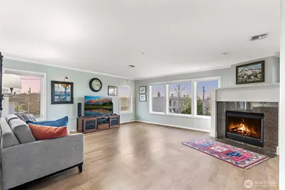 658 Glen Street #302, Edmonds, WA 98020 - Photo 5