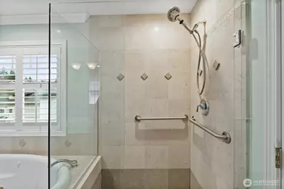 658 Glen Street #302, Edmonds, WA 98020 - Photo 21