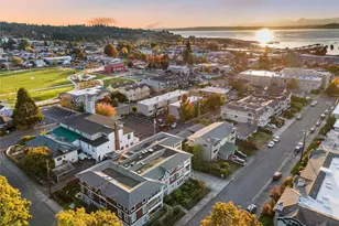 658 Glen St, Edmonds, WA 98020 - Photo 3