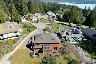 6494 Windward Pl NW, Bremerton, WA 98312 - Photo 3