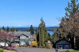 6494 Windward Pl NW, Bremerton, WA 98312 - Photo 3