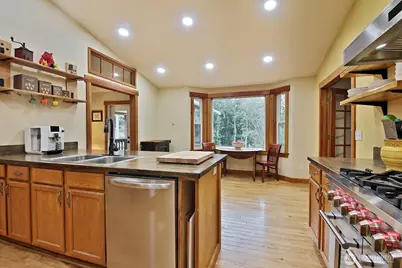 5180 Camelot Court, Langley, WA 98260 - Photo 11