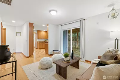 8017 64th Street SE, Snohomish, WA 98290 - Photo 11