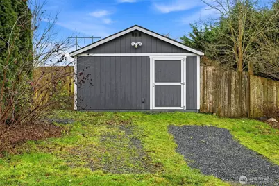 8017 64th Street SE, Snohomish, WA 98290 - Photo 33