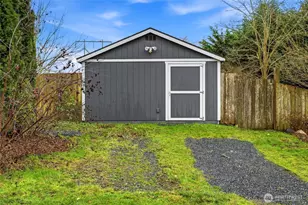 8017 64th St SE, Snohomish, WA 98290 - Photo 33