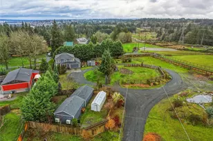8017 64th St SE, Snohomish, WA 98290 - Photo 31
