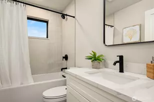 10805 NE 60th St, Kirkland, WA 98033 - Photo 25