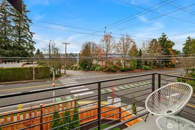 10805 NE 60th Street, Kirkland, WA 98033 - Photo 23