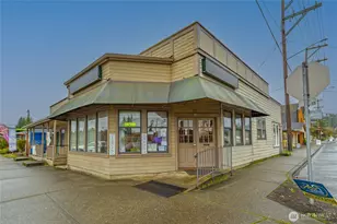 101 E Stanley St, Granite Falls, WA 98251 - Photo 1