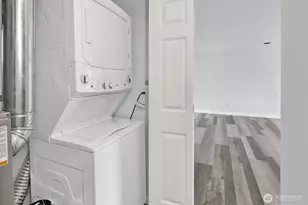 1502 Burrows Ct, Anacortes, WA 98221 - Photo 9