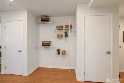 17 W Mercer Street #218, Seattle, WA 98119 - Photo 19