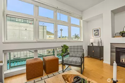 17 W Mercer Street #218, Seattle, WA 98119 - Photo 11