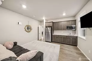 20015 147th St E, Bonney Lake, WA 98391 - Photo 15