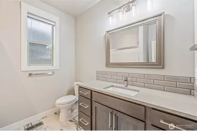 1018 Racine Springs Drive, Wenatchee, WA 98801 - Photo 9