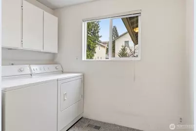 6519 17th Avenue NW, Seattle, WA 98117 - Photo 17