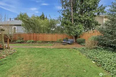 6519 17th Avenue NW, Seattle, WA 98117 - Photo 29