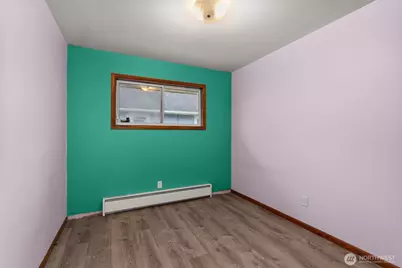 404 Eleventh Street, Raymond, WA 98577 - Photo 17