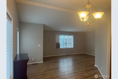 151 Cardinal Lane, Kelso, WA 98626 - Photo 9