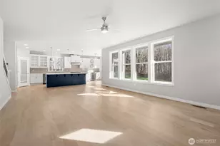 7632 Manzanita Dr NW, Olympia, WA 98502 - Photo 11