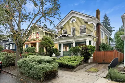 206 32nd Avenue, Seattle, WA 98122 - Photo 3