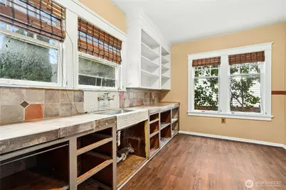 206 32nd Avenue, Seattle, WA 98122 - Photo 11