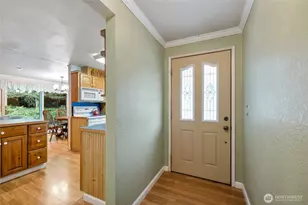 10916 Lundstrom Dr SW, Lakewood, WA 98498 - Photo 3