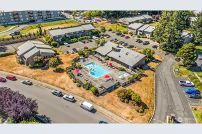 6105 N 16th Street #N203, Tacoma, WA 98406 - Photo 3